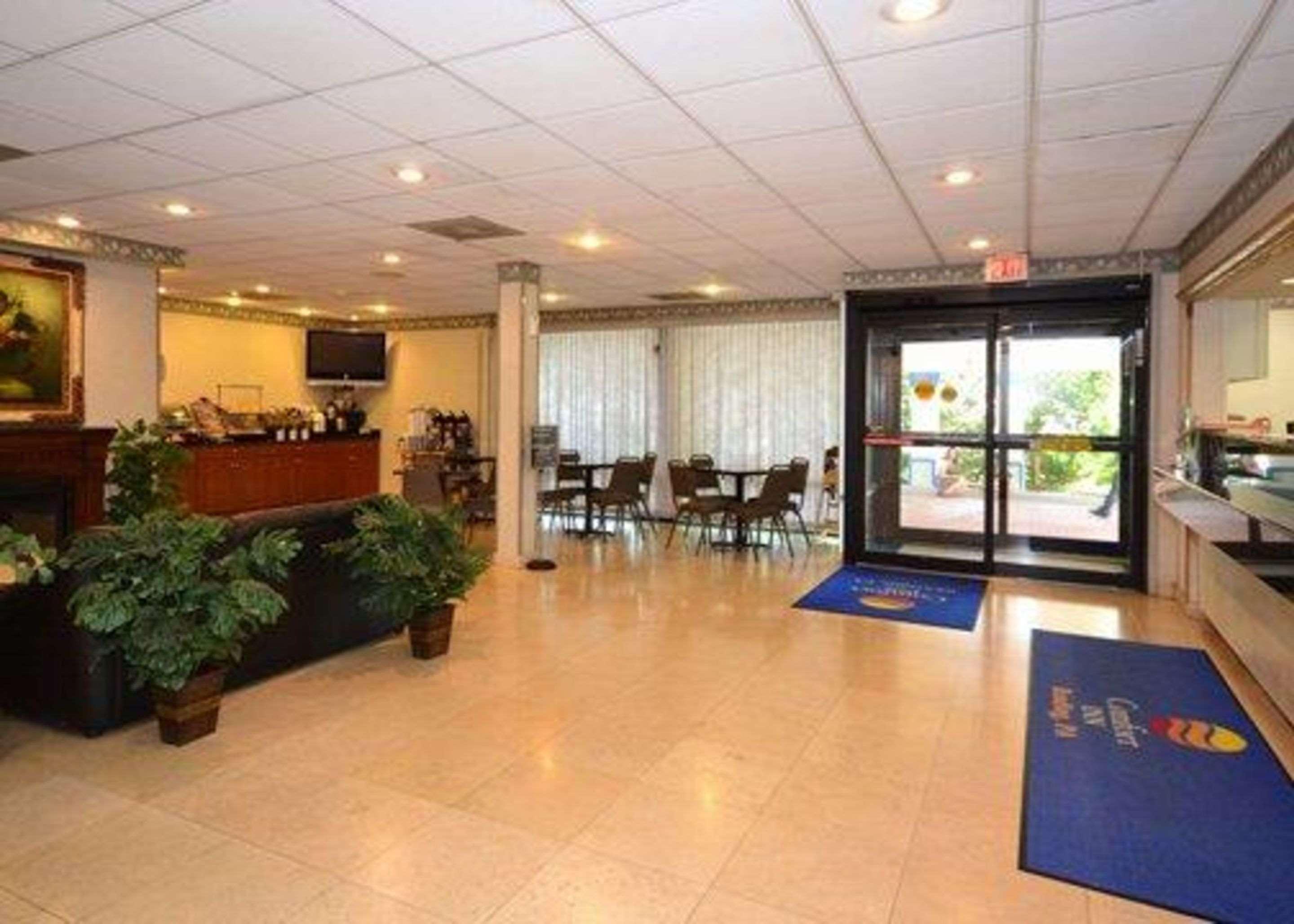 Surestay Plus By Best Western Reading North Extérieur photo