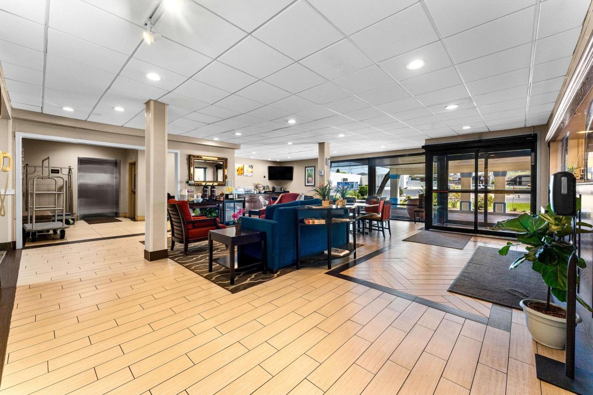 Surestay Plus By Best Western Reading North Extérieur photo