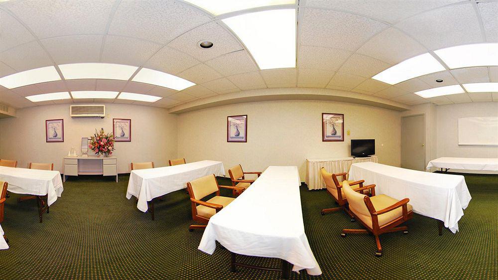 Surestay Plus By Best Western Reading North Extérieur photo